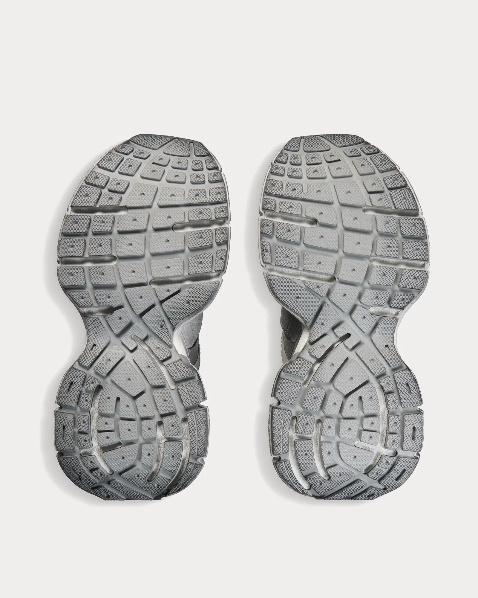 3XL Mesh & Suede-Like Light Grey Low Top Sneakers