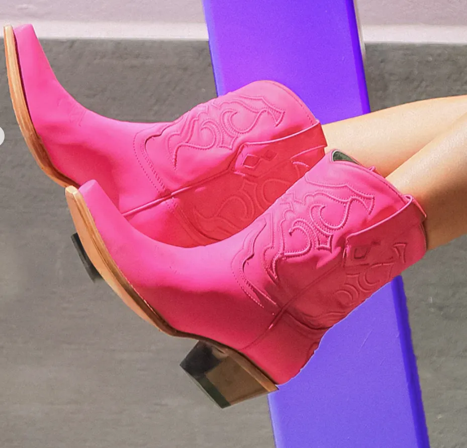CORRAL LADIES SHORTIE HOT PINK BOOTS STYLE Z5137