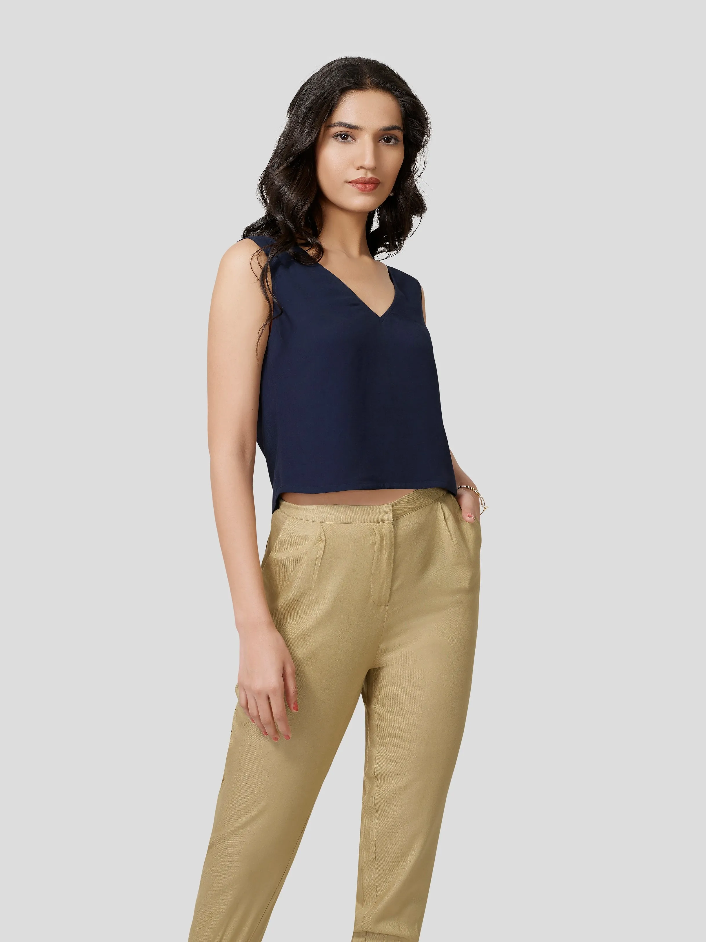 Effulgent Poise V Neck Crop Top