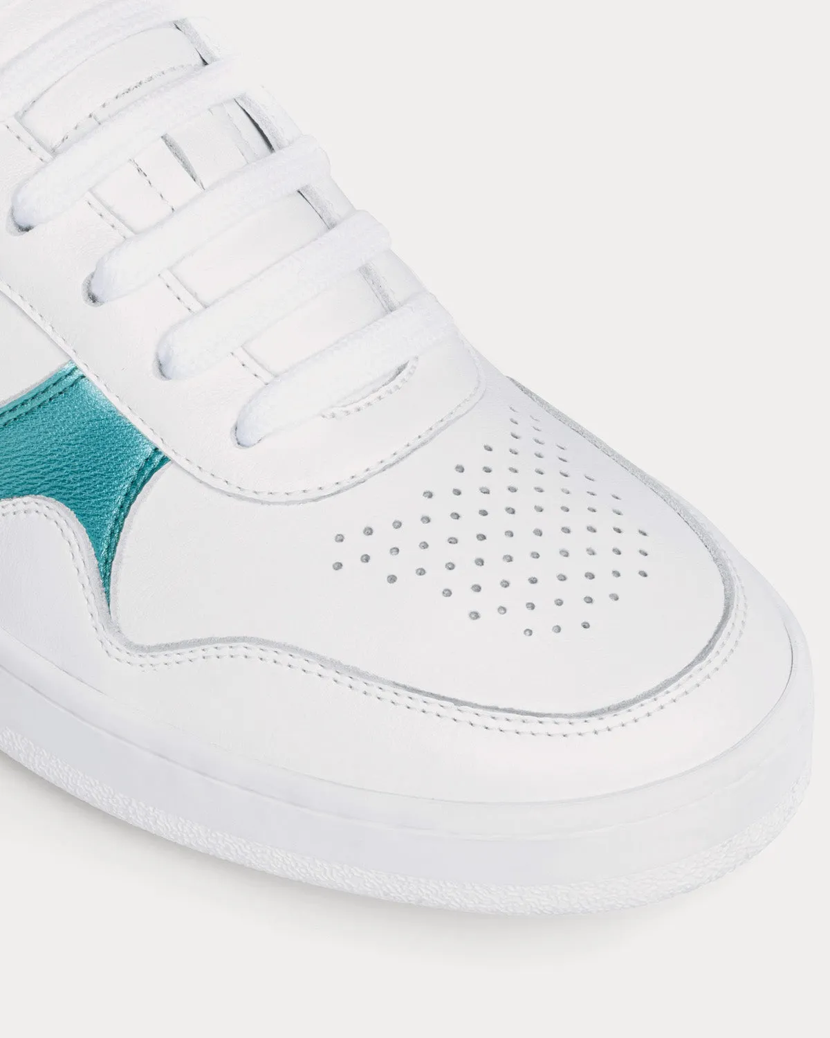 Lace-Up Optic White / Light Blue Low Top Sneakers