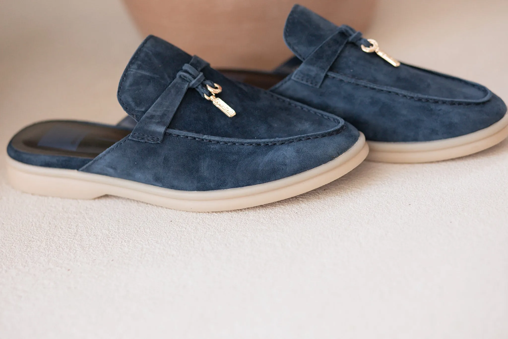 Lasail Flats in Navy Suede