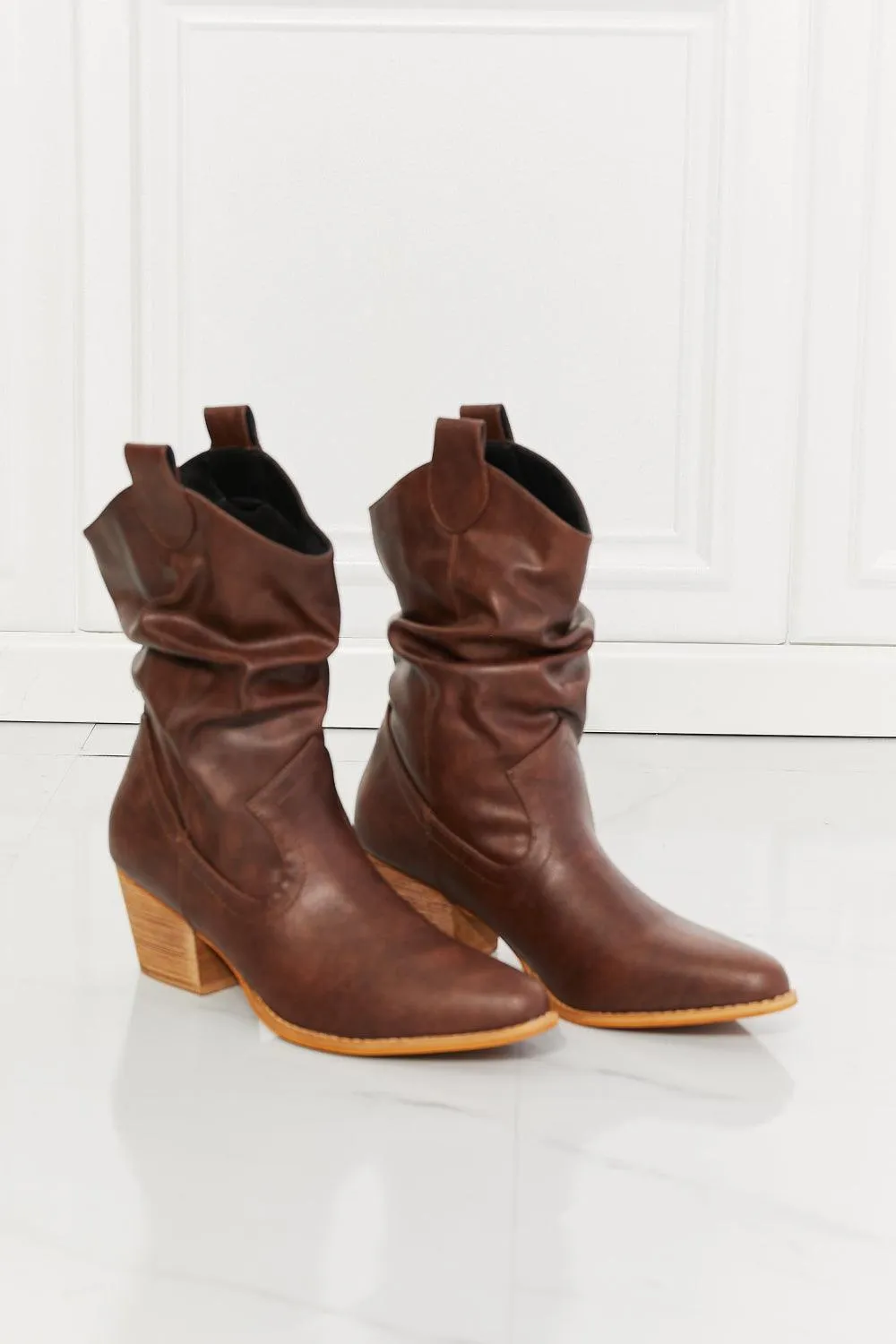 MMShoes Burnt Umber Scrunch Pointed Toe Cowboy Boots