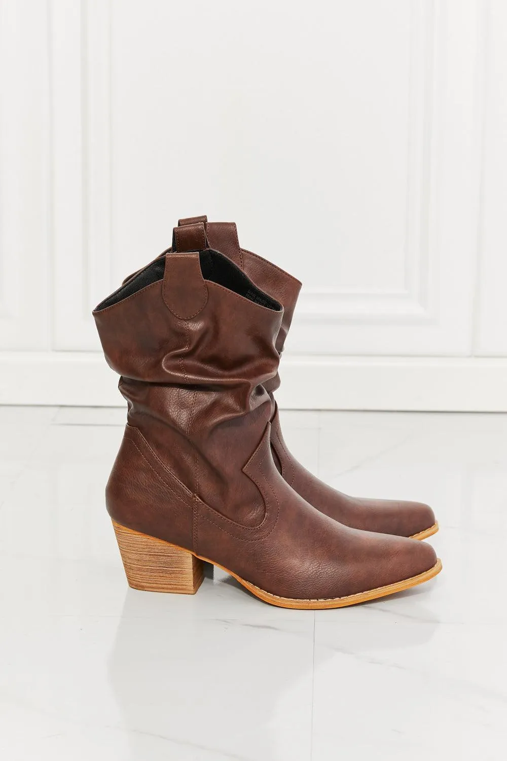 MMShoes Burnt Umber Scrunch Pointed Toe Cowboy Boots