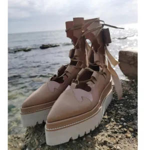 My Romantic Way beige leather booties