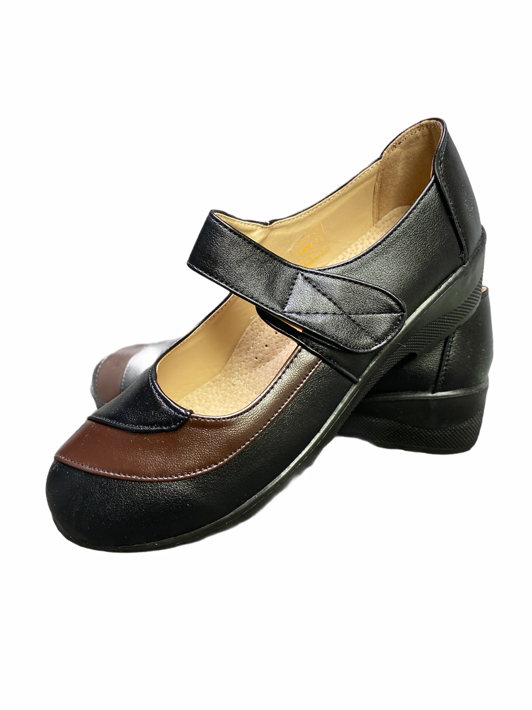 Women’s comfort shoes