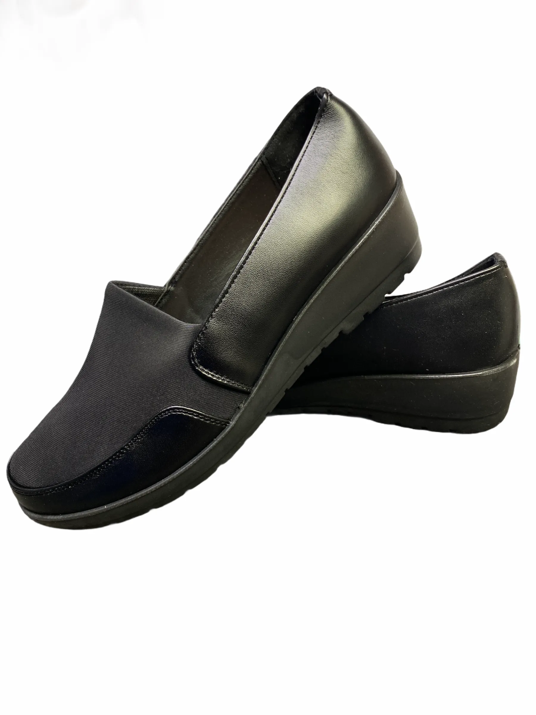 Women’s comfort shoes