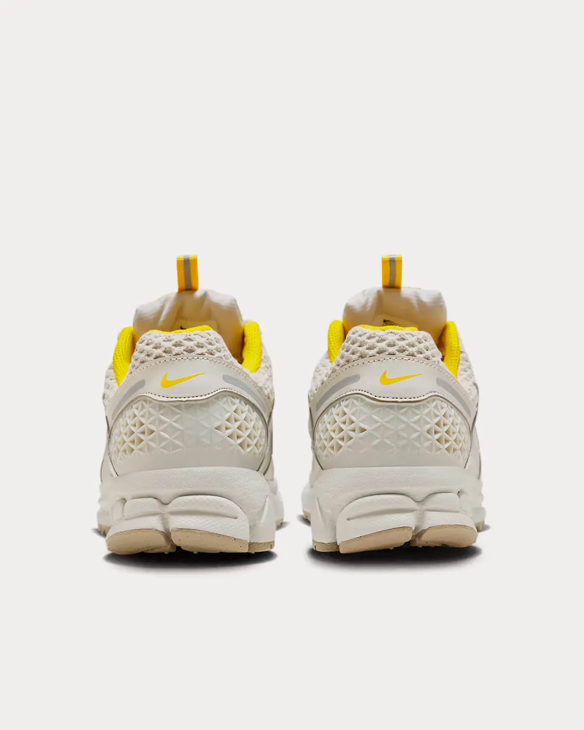 Zoom Vomero 5 'Light Bone' Low Top Sneakers